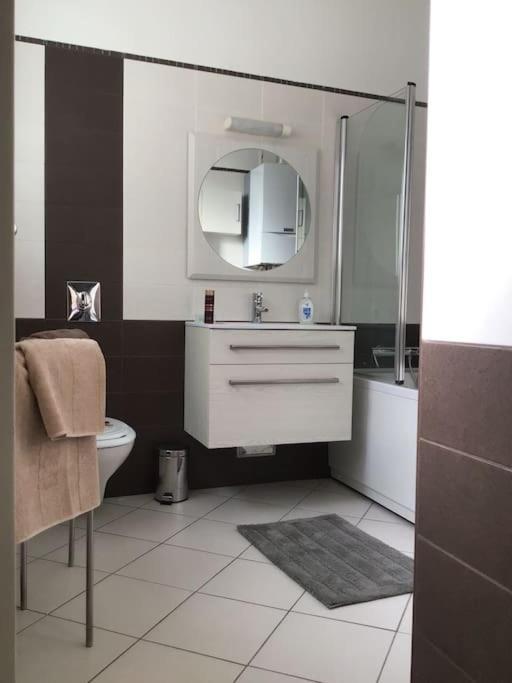 Spacious 3Br/2Bt Apartment With A/C In City Center Загреб Екстериор снимка